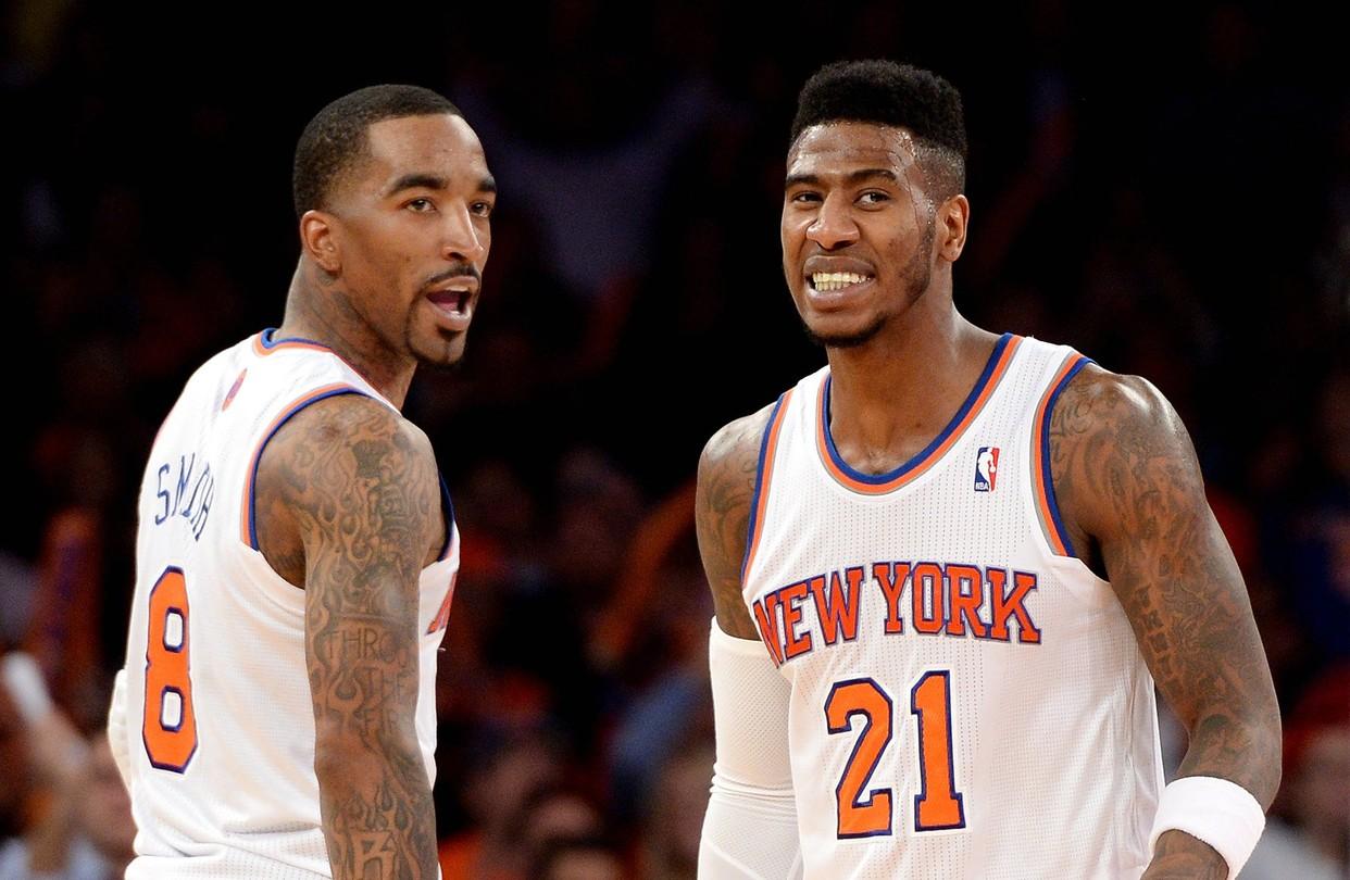 div, 旁盯着他看, 前NBA球 div, 旁盯着他看, 前NBA球