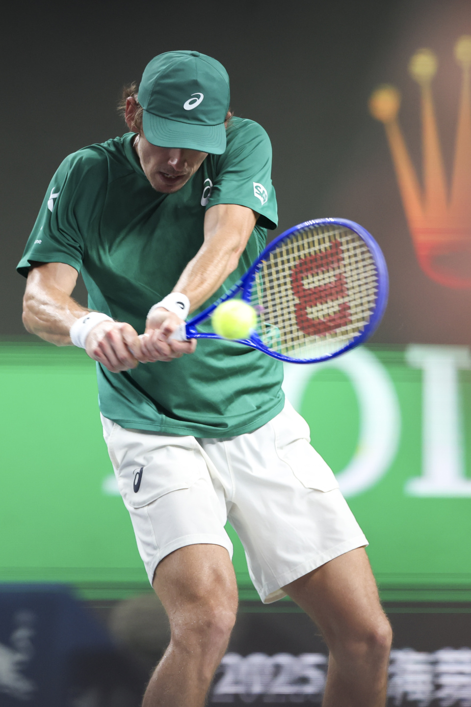 AA, 新华社记者, 在比赛后休 AA, 新华社记者, 在比赛后休