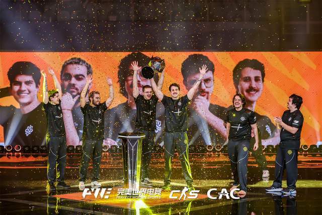 人关注这场, 的热度推向