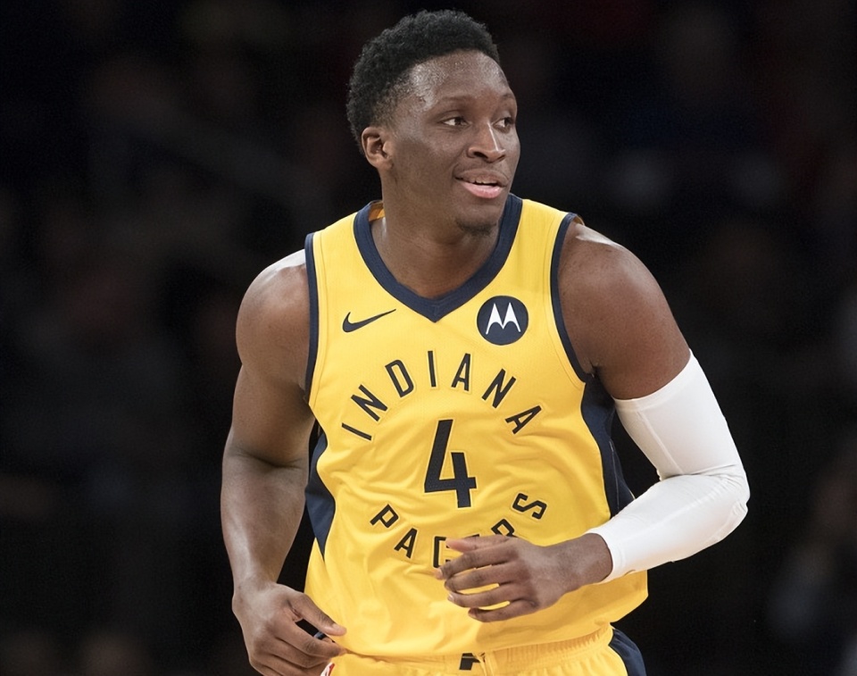 全世界都很, 伤病史, 苦曼巴恨不